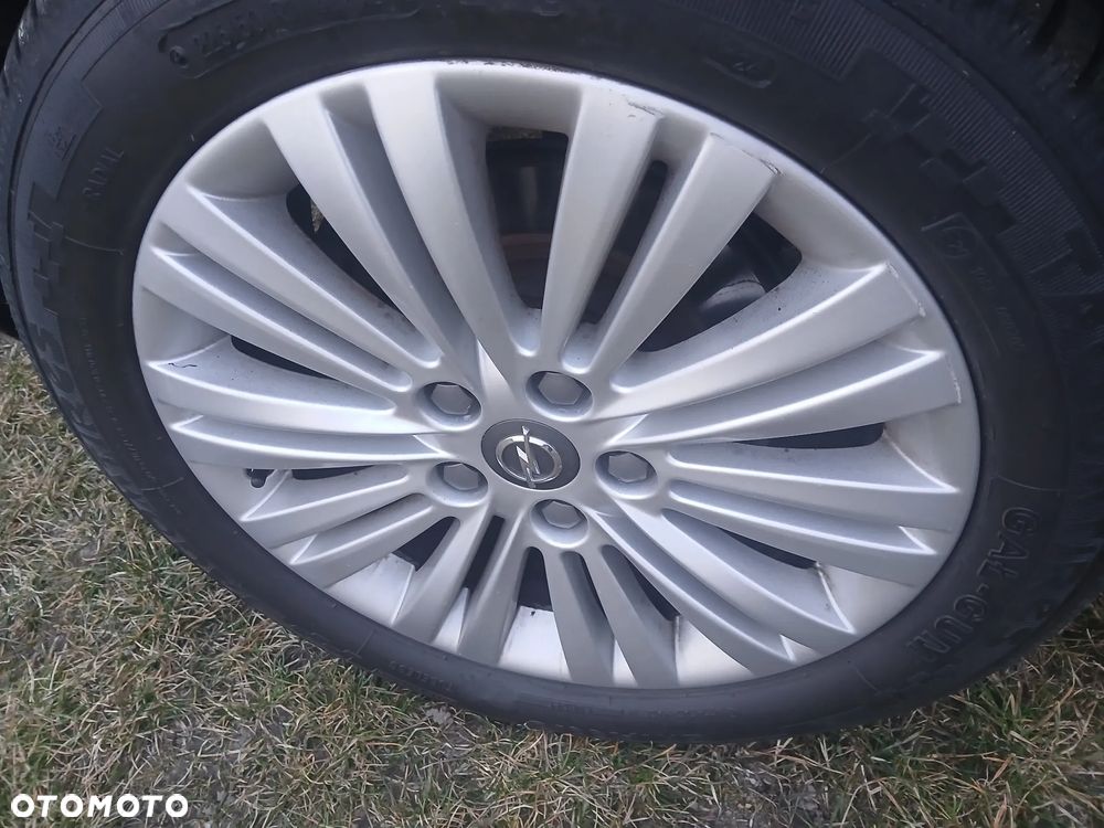 Opel Astra 1.7 CDTI DPF Cosmo - 35