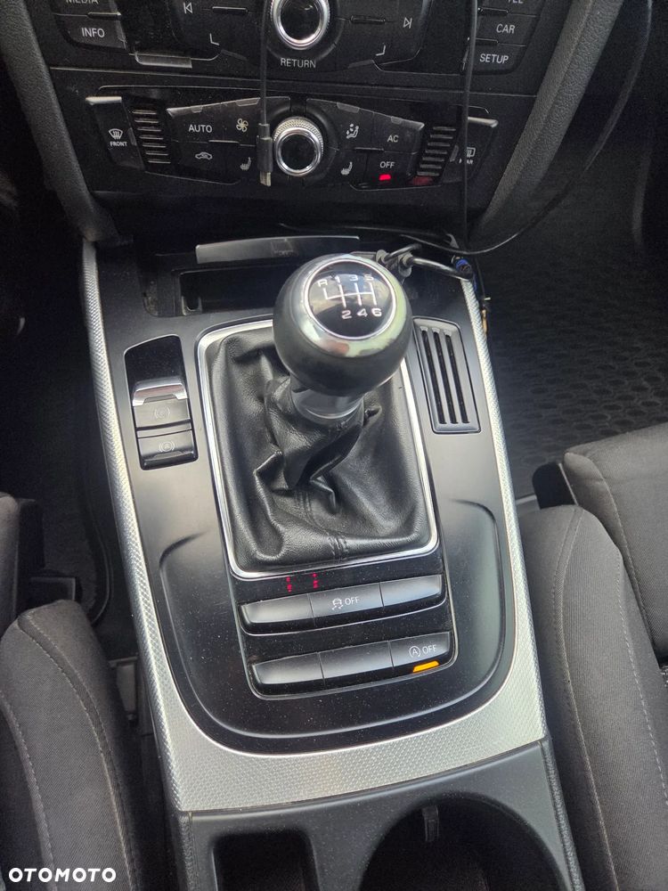 Audi A4 Avant 2.0 TDI DPF quattro Attraction - 19