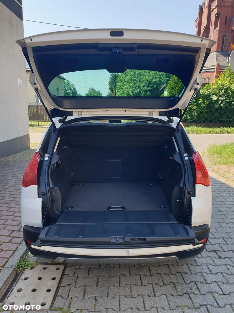 Peugeot 3008 HDi 150 Allure - 38