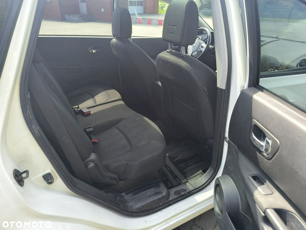 Nissan Qashqai+2 - 27