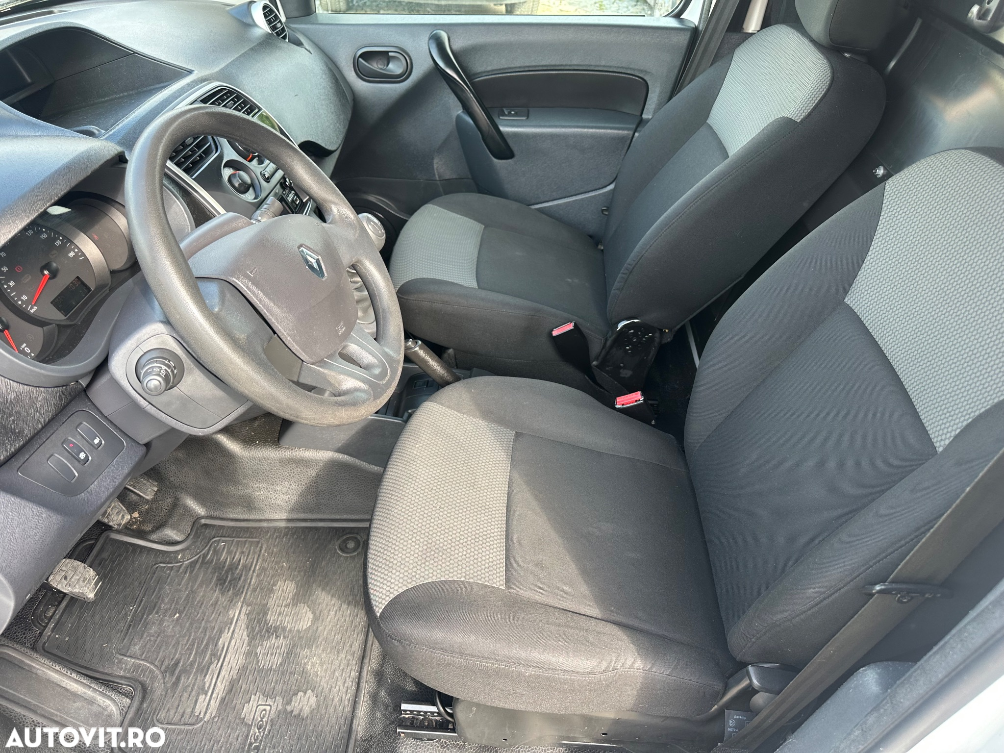 Renault Kangoo - 18