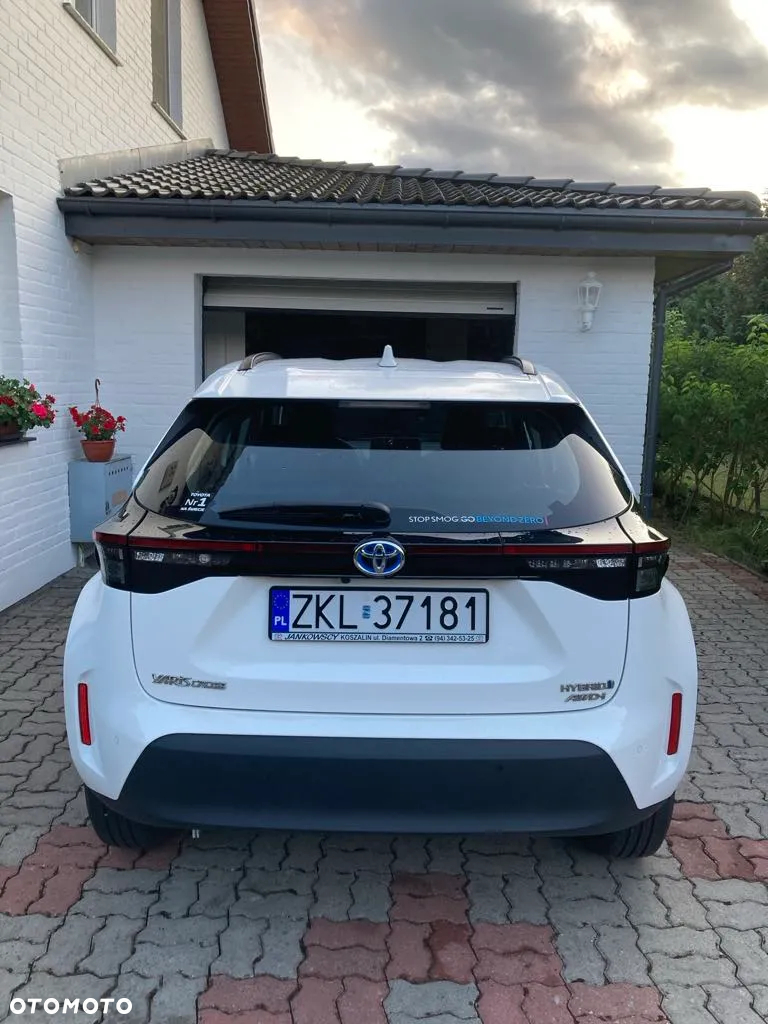 Toyota Yaris Cross Hybrid 1.5 Comfort 4x4 - 2
