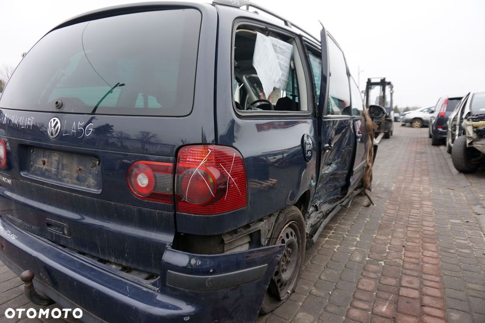 VOLKSWAGEN SHARAN I MK1 LIFT 7M9 2009 LA5G 2.0 8V ATM 115KM KZY GRANATOWY na części - 5
