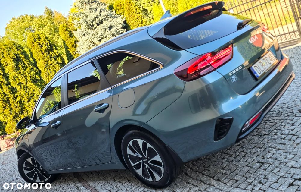 Kia Ceed 1.5 T-GDI Tribute DCT - 2