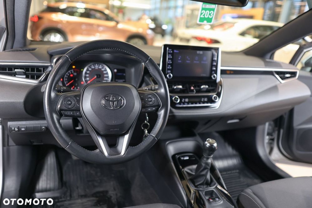 Toyota Corolla - 16