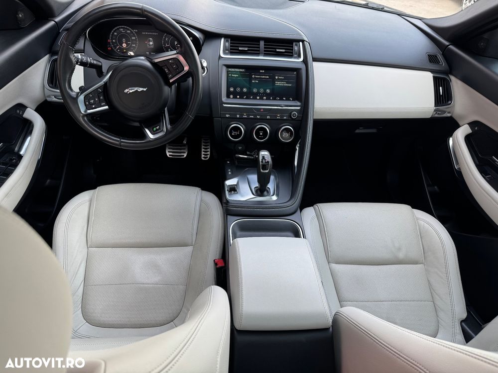 Jaguar E-Pace P200 AWD R-Dynamic S - 23