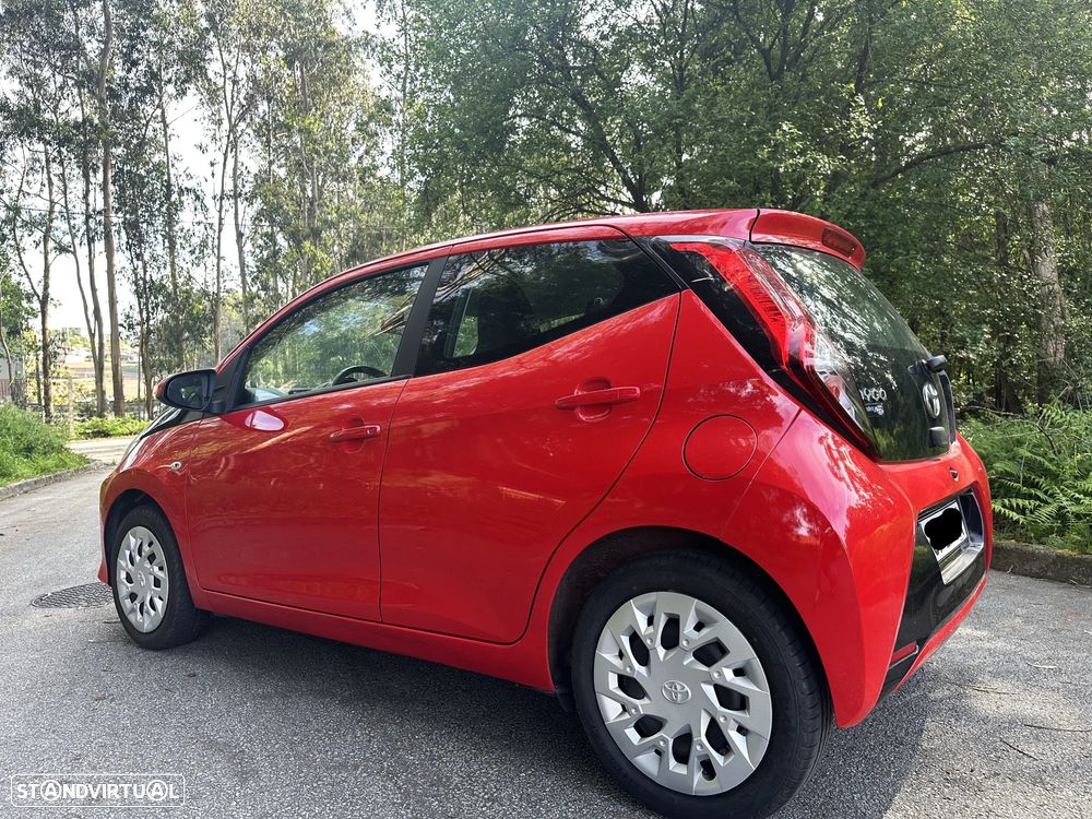 Toyota Aygo x-play - 11
