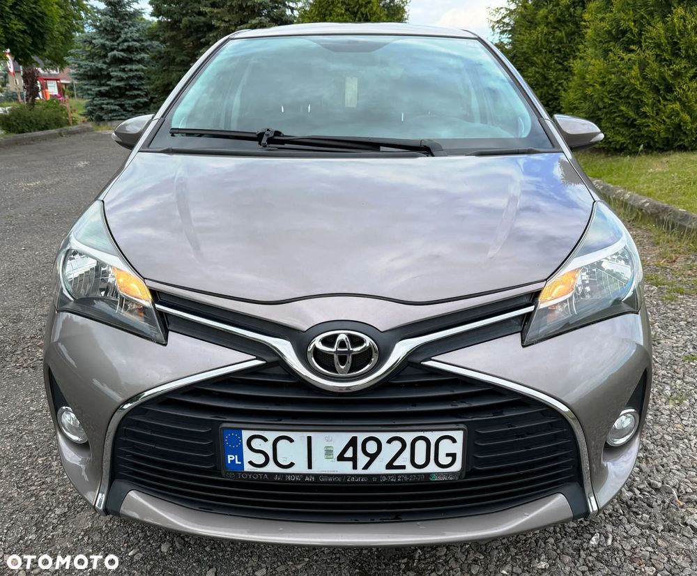 Toyota Yaris 1.33 Premium - 3