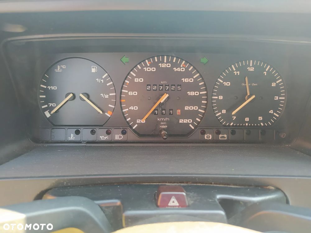 Volkswagen Passat Variant 1.6 CL - 15
