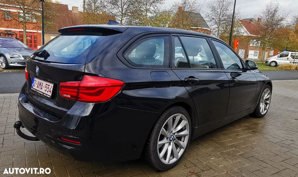 BMW Seria 3 320d Touring Aut. - 19