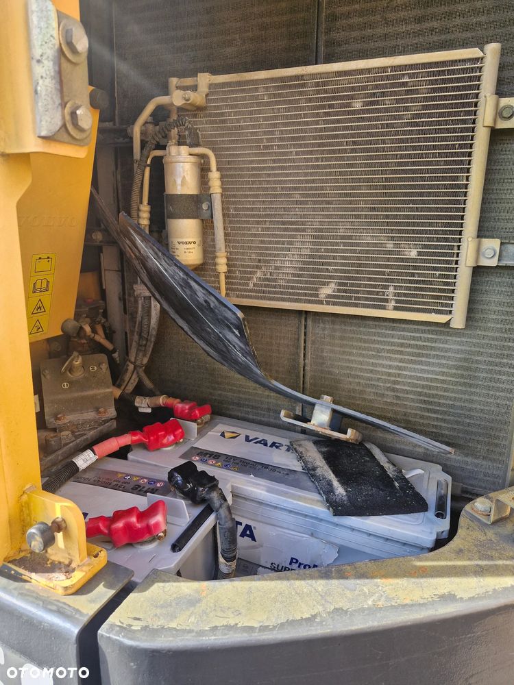 Volvo ECR  235CL - 13