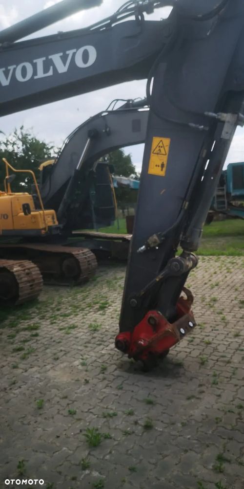 Volvo EC 220DL - 6