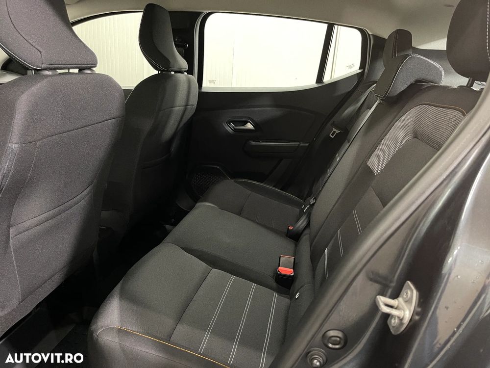 Dacia Sandero Stepway TCe 90 MT6 Comfort - 11