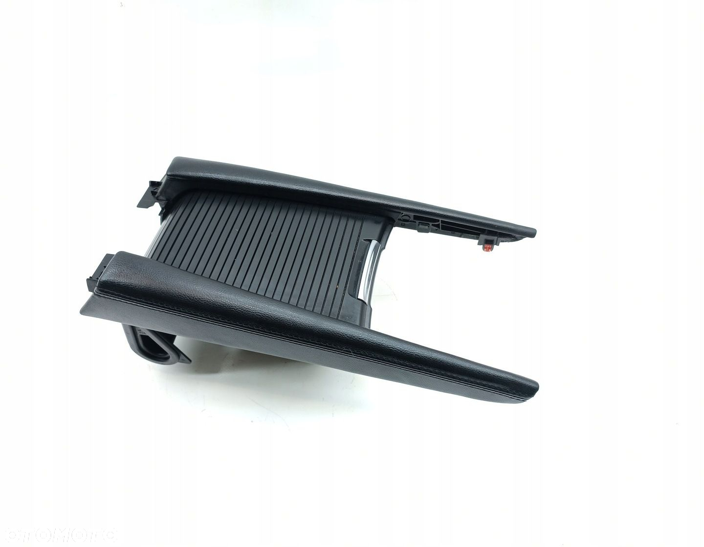 SCHOWEK TUNEL SRODKOWY UCHWYT NA NAPOJE MAZDA 3 BM III LIFT 18R - 2