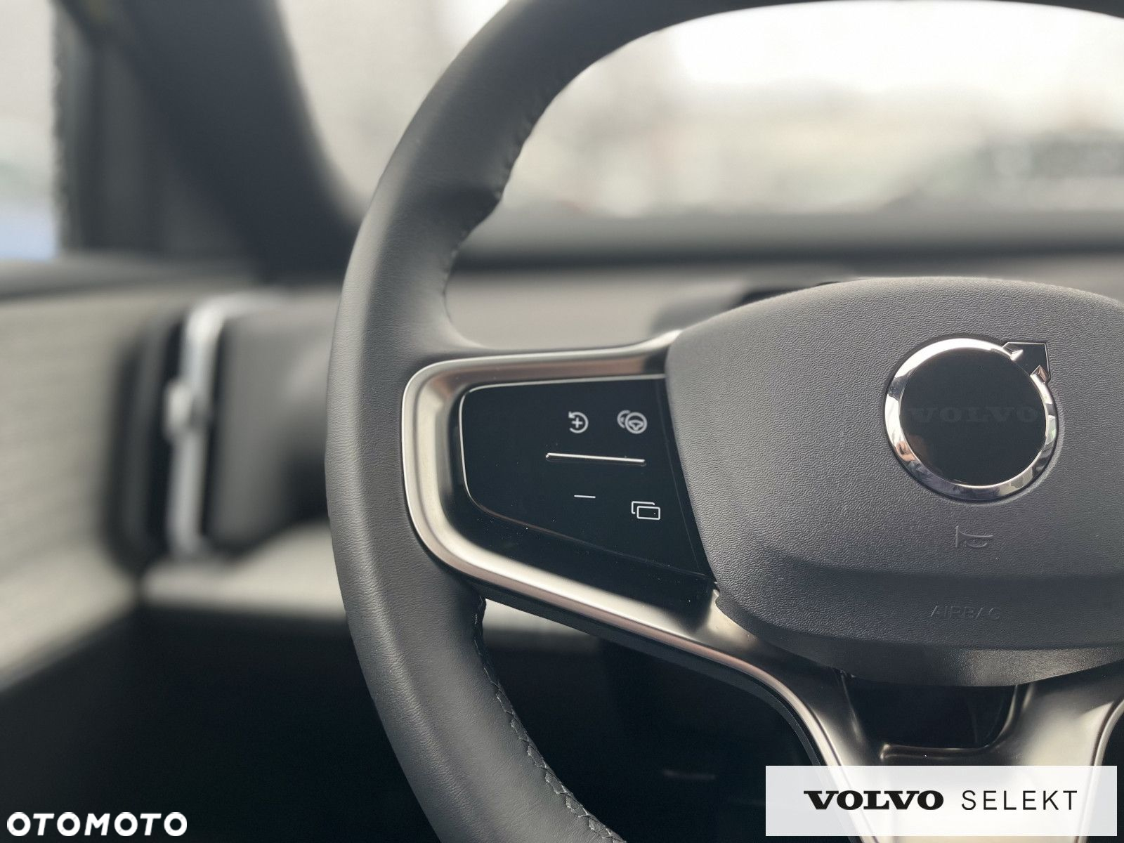 Volvo EX30 - 8