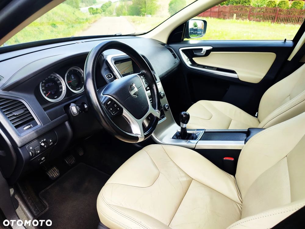 Volvo XC 60 D3 Summum - 17