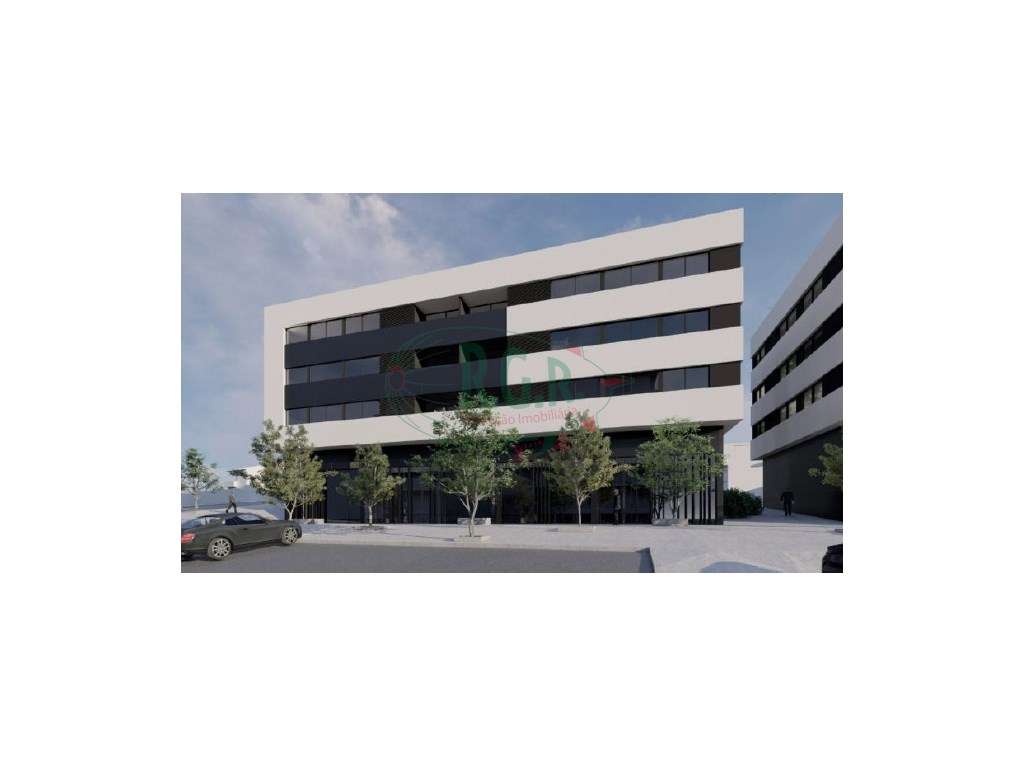 Loja de Rua Nova c/ Lg de Garagem - Grande imagem: 3/9