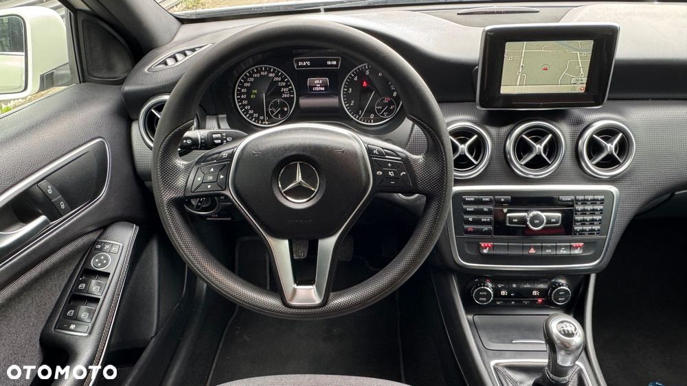 Mercedes-Benz Klasa A 180 BlueEfficiency Edition Style - 15