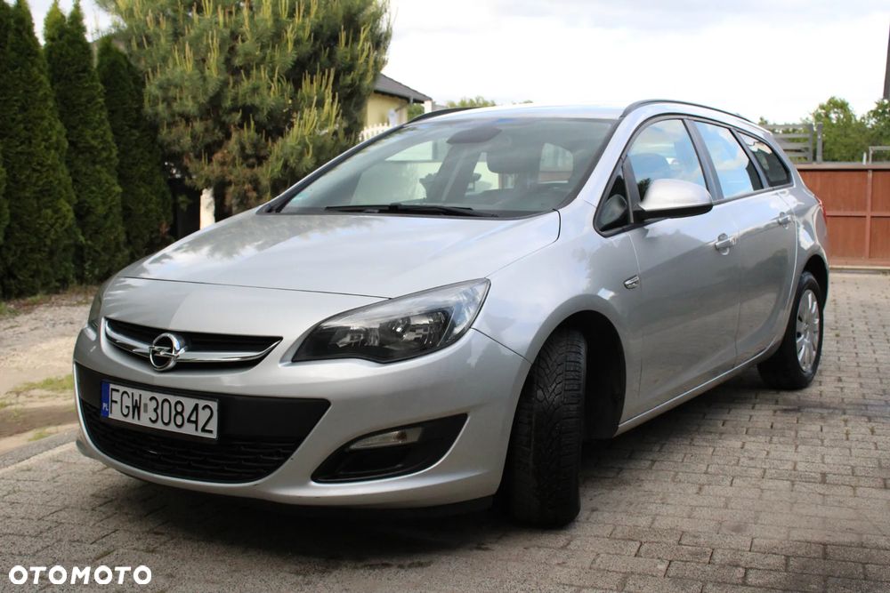 Opel Astra - 2