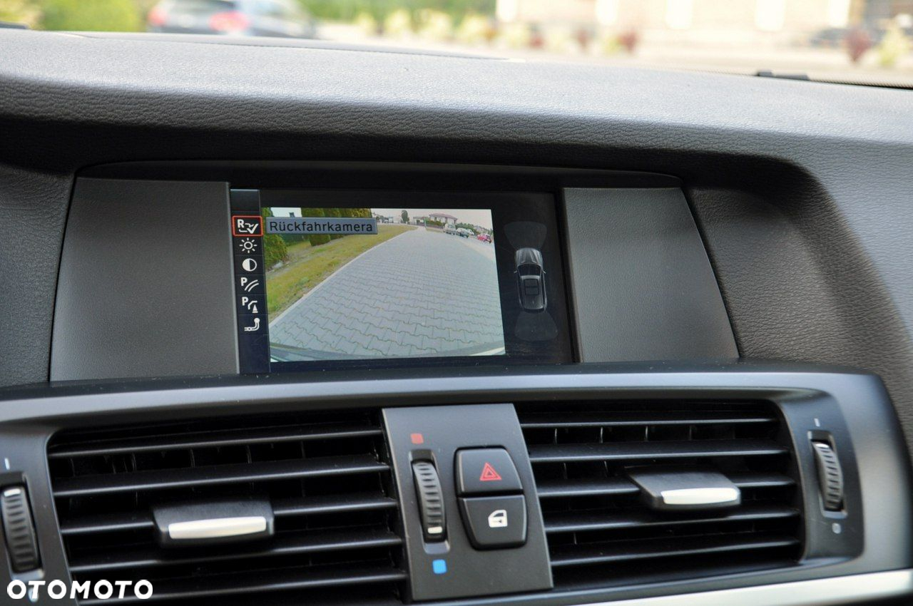 BMW X3 - 32