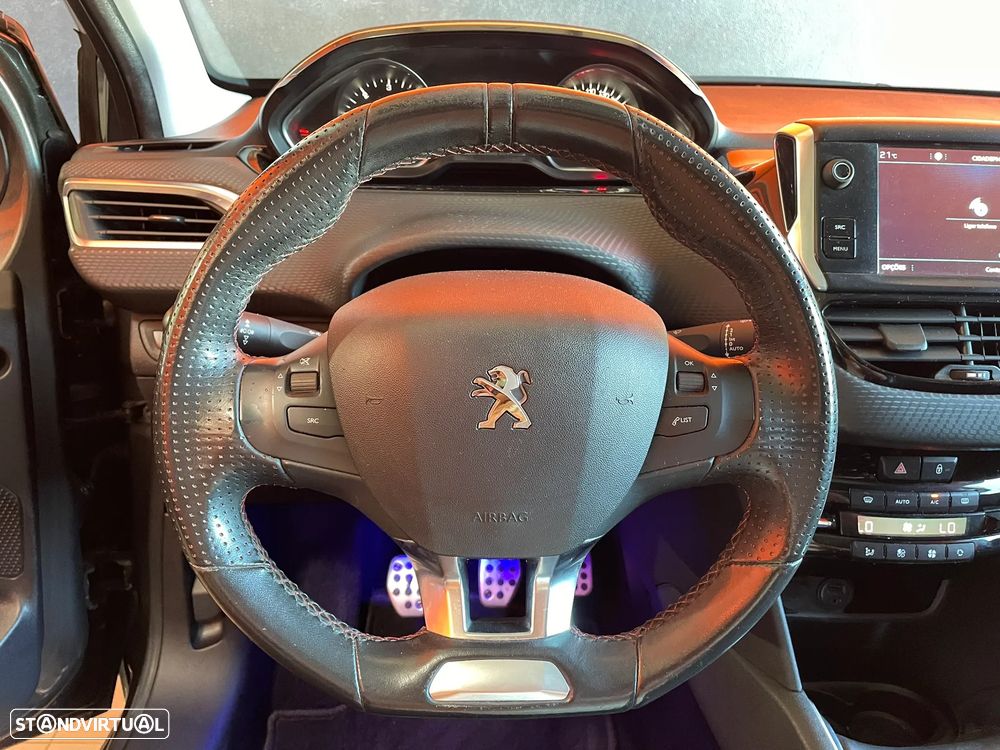 Peugeot 208 1.6 BlueHDi GT Line - 15