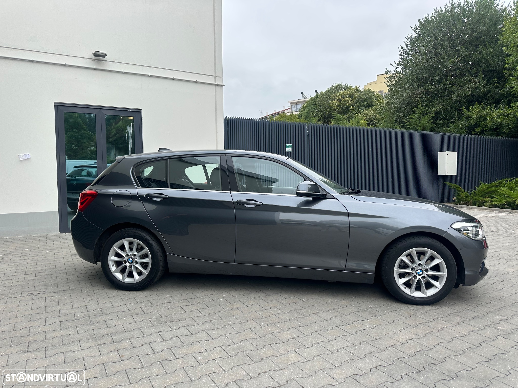 BMW 118 i Aut. Advantage - 5