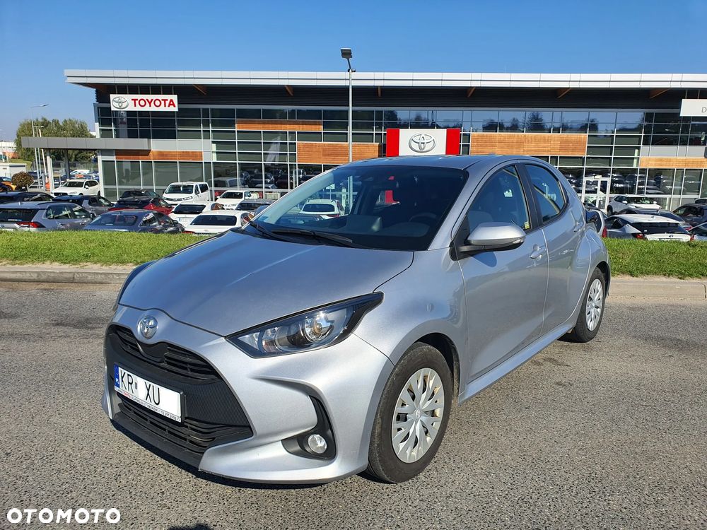 Toyota Yaris - 1