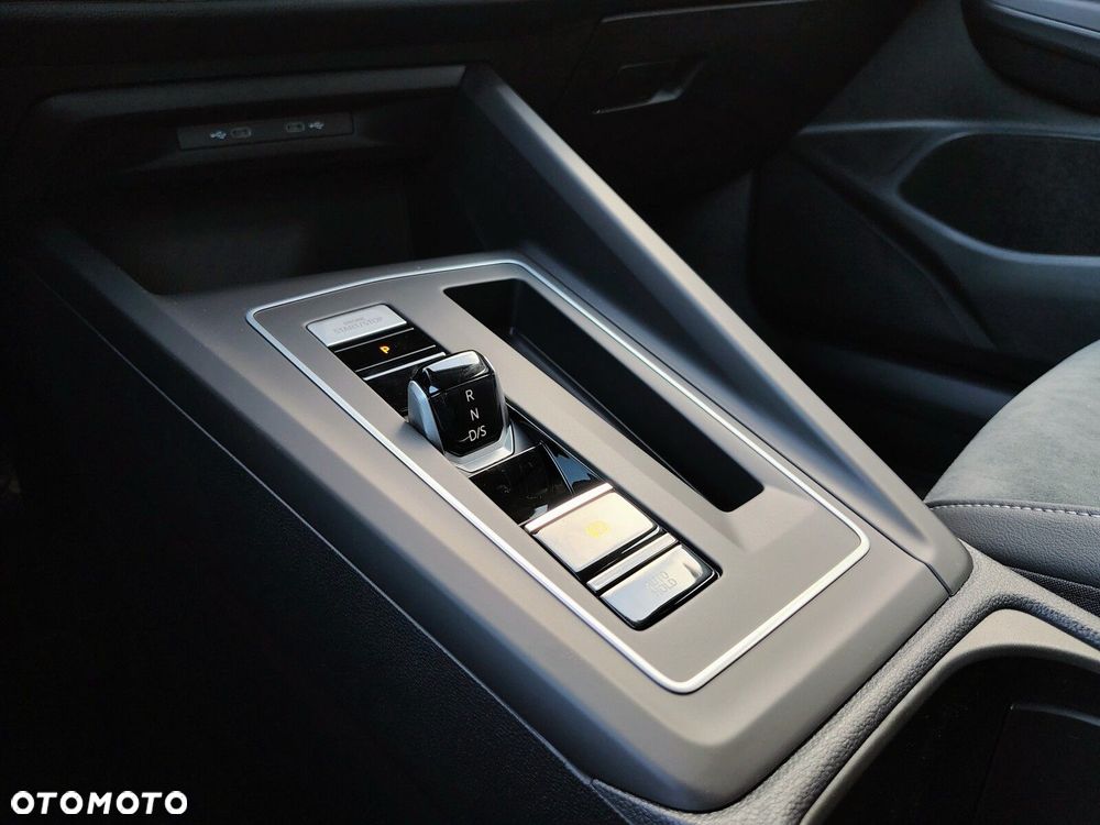 Volkswagen Golf Variant - 17