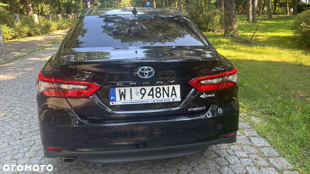 Toyota Camry 2.5 Hybrid Executive CVT - 6