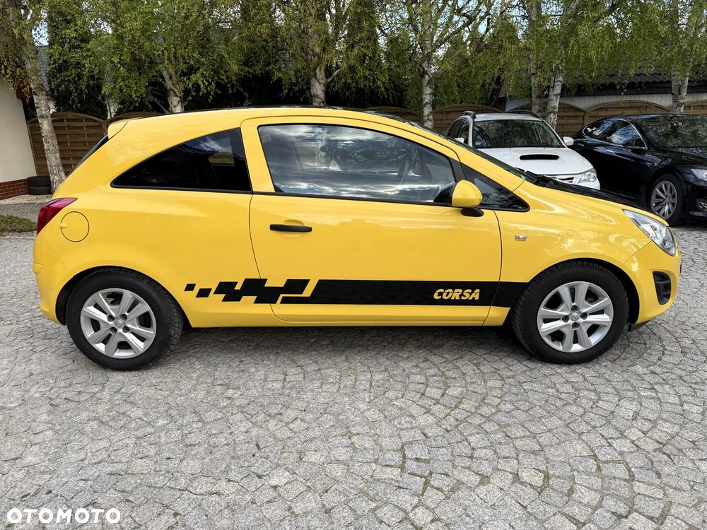 Opel Corsa 1.2 16V Color Edition - 10