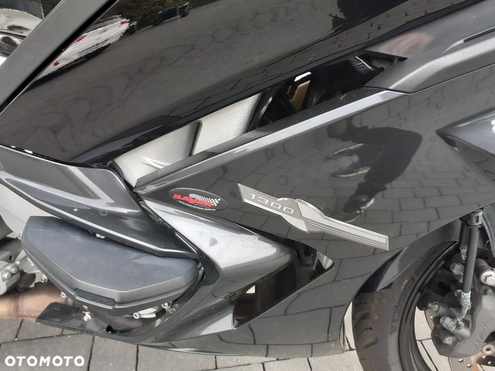 Yamaha FJR - 13