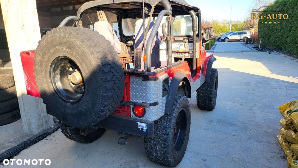 Jeep CJ - 4