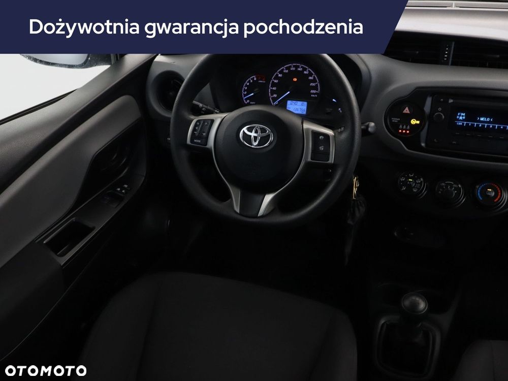 Toyota Yaris - 9