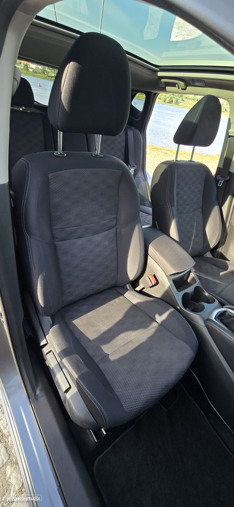 Nissan Qashqai 1.5 dCi N-Connecta - 21