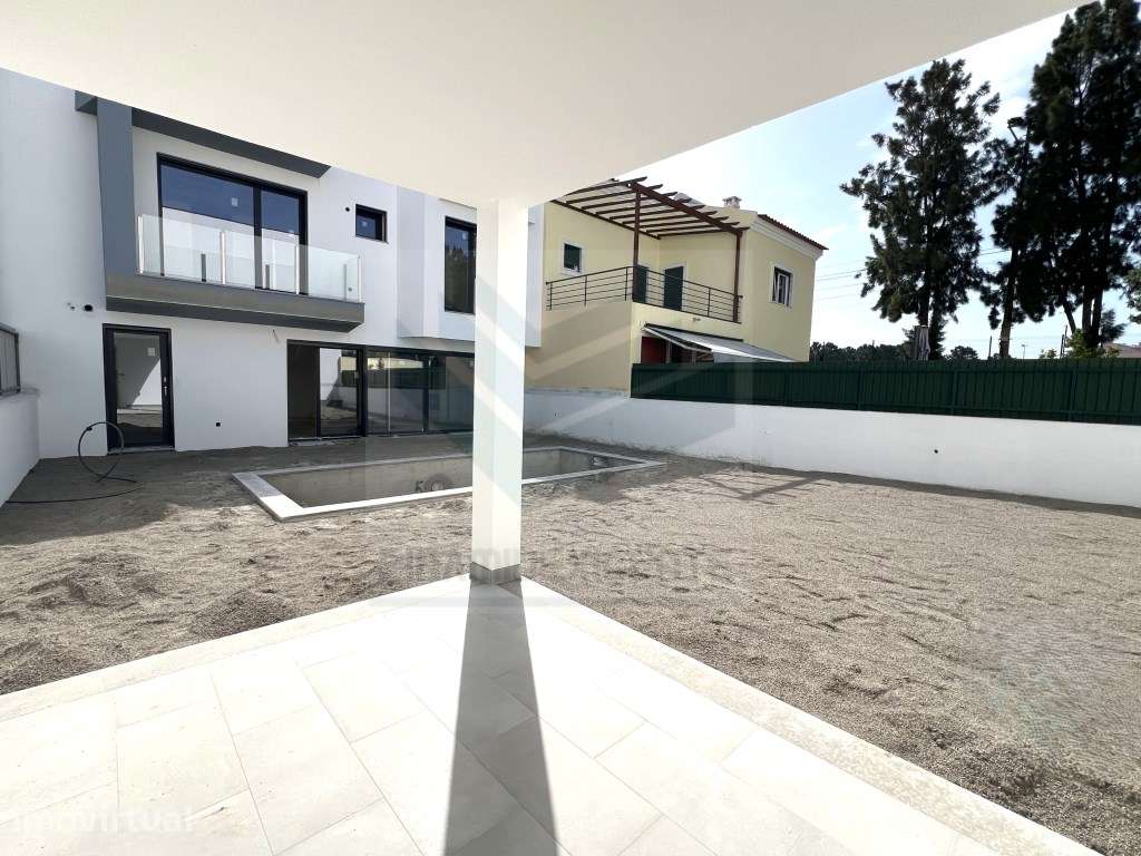 Moradia, Lavandaria, Piscina, Excelente Localização AZEITÃO! - Grande imagem: 2/43