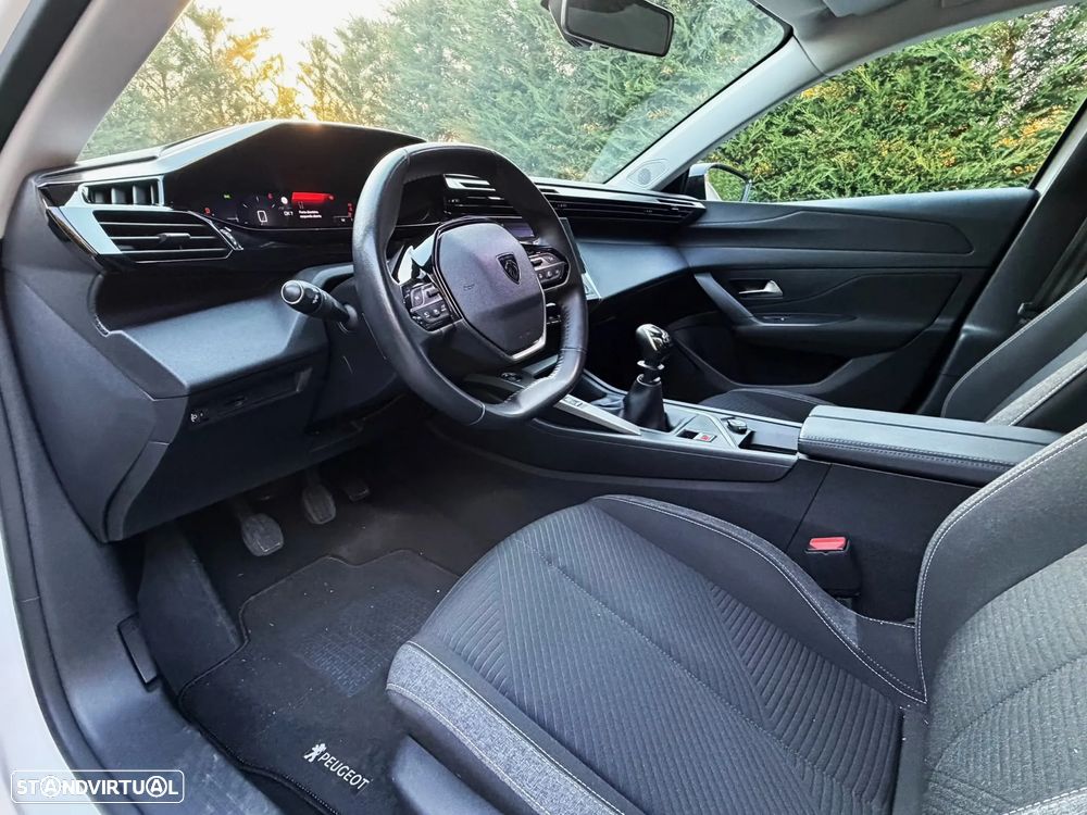 Peugeot 308 BlueHDi FAP 130 Stop & Start Allure Pack - 17
