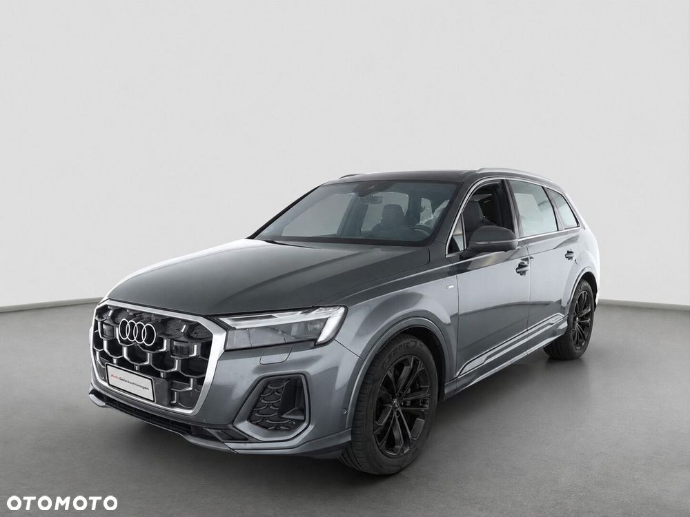Audi Q7 - 1