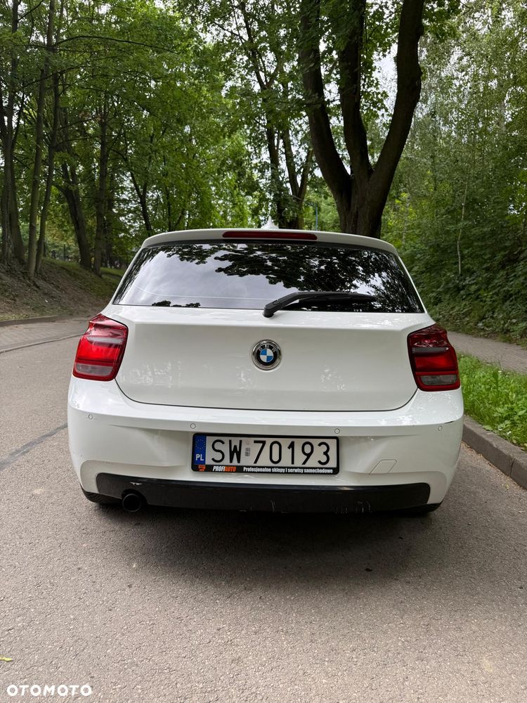 BMW Seria 1 118i Sport Line - 12