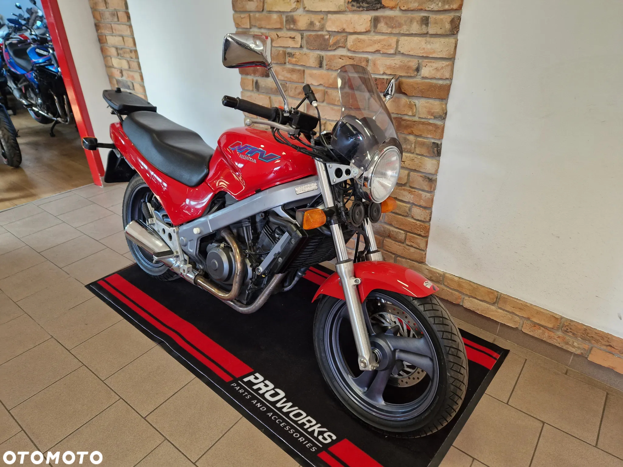 Honda NTV - 29