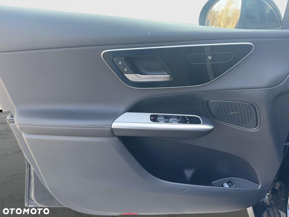 Mercedes-Benz GLC - 17