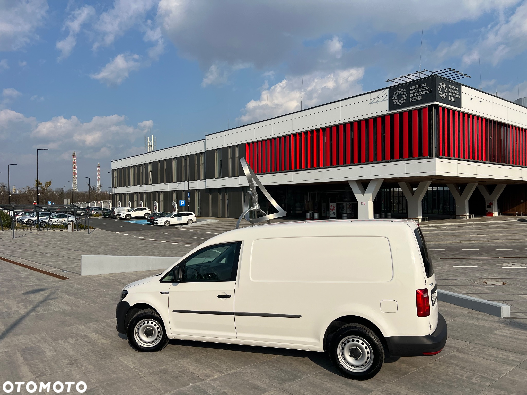 Volkswagen Caddy Maxi 2.0 TDI Comfortline - 4