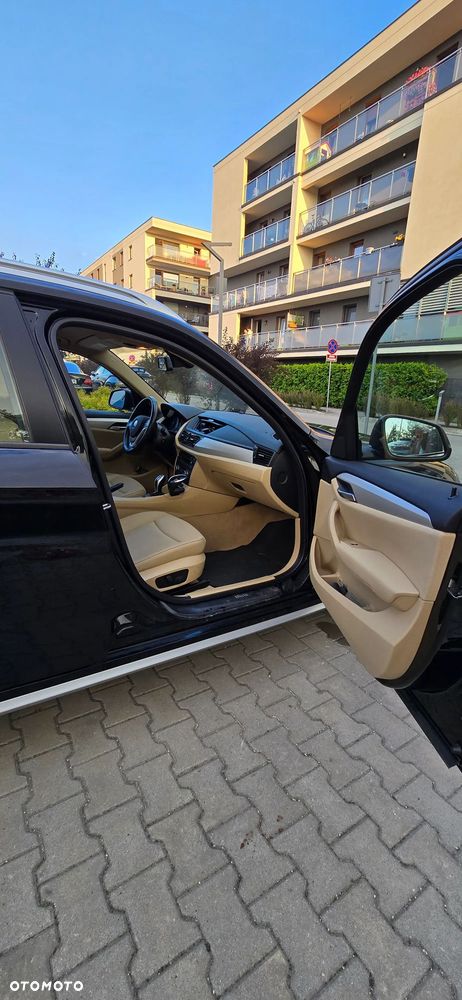 BMW X1 xDrive28i - 5