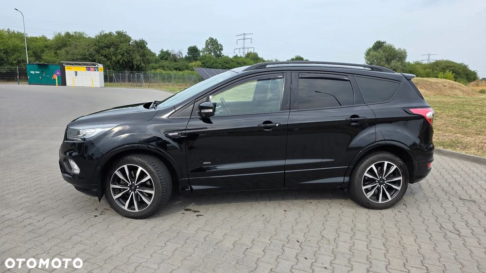 Ford Kuga - 3