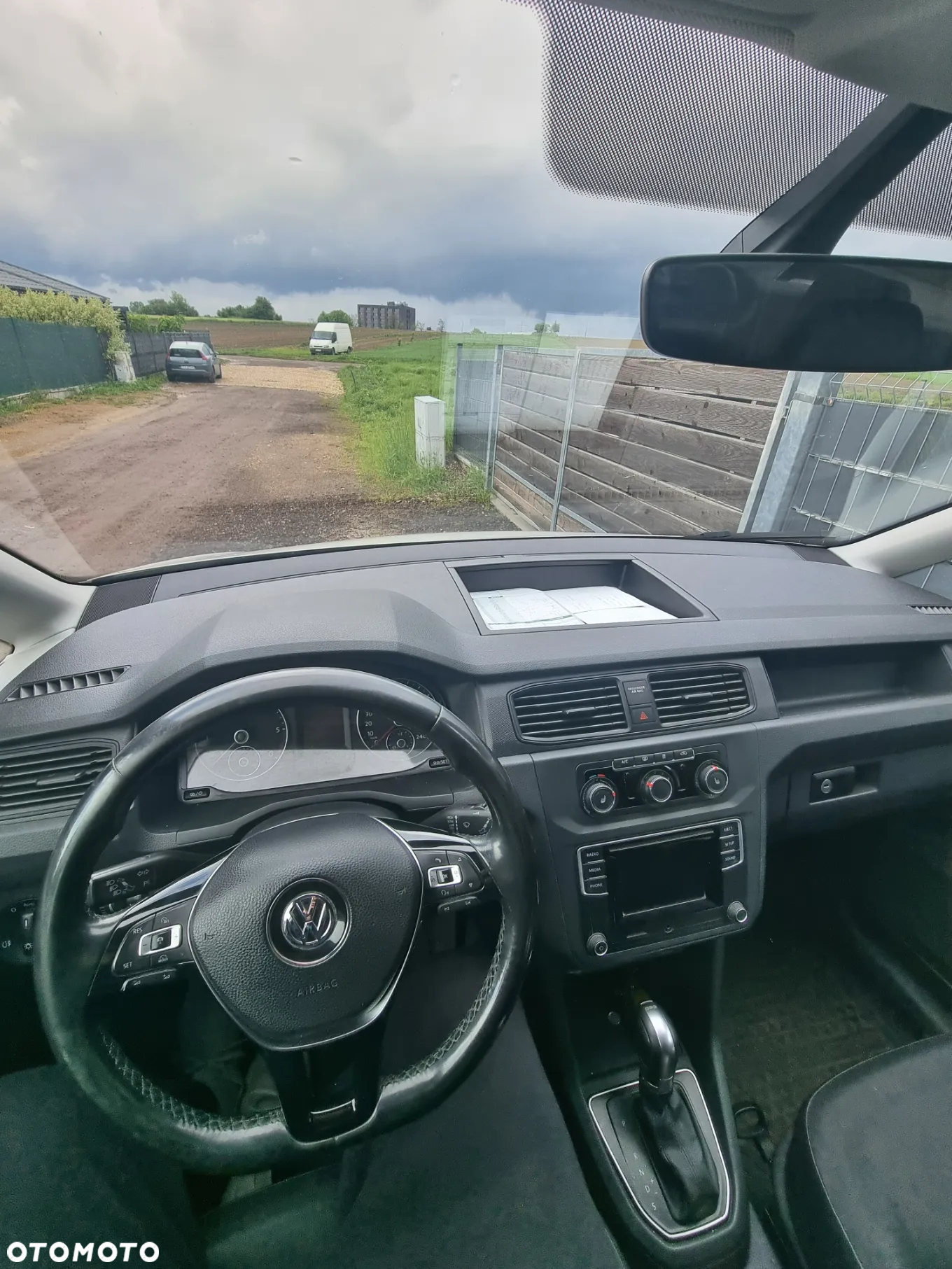 Volkswagen Caddy - 17