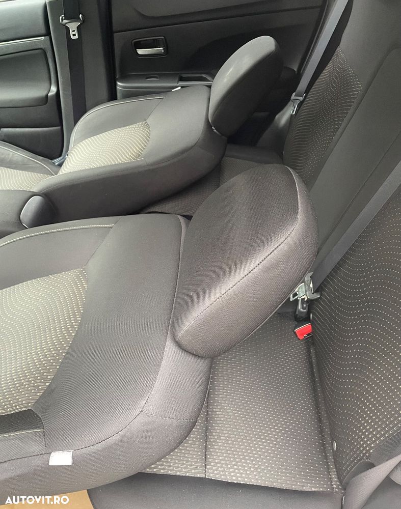 Mitsubishi ASX 1.8 DI-D 2WD Intense - 9