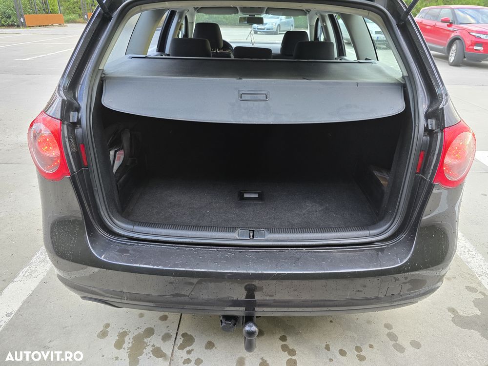 Volkswagen Passat Variant 1.6 TDI BlueMotion - 14