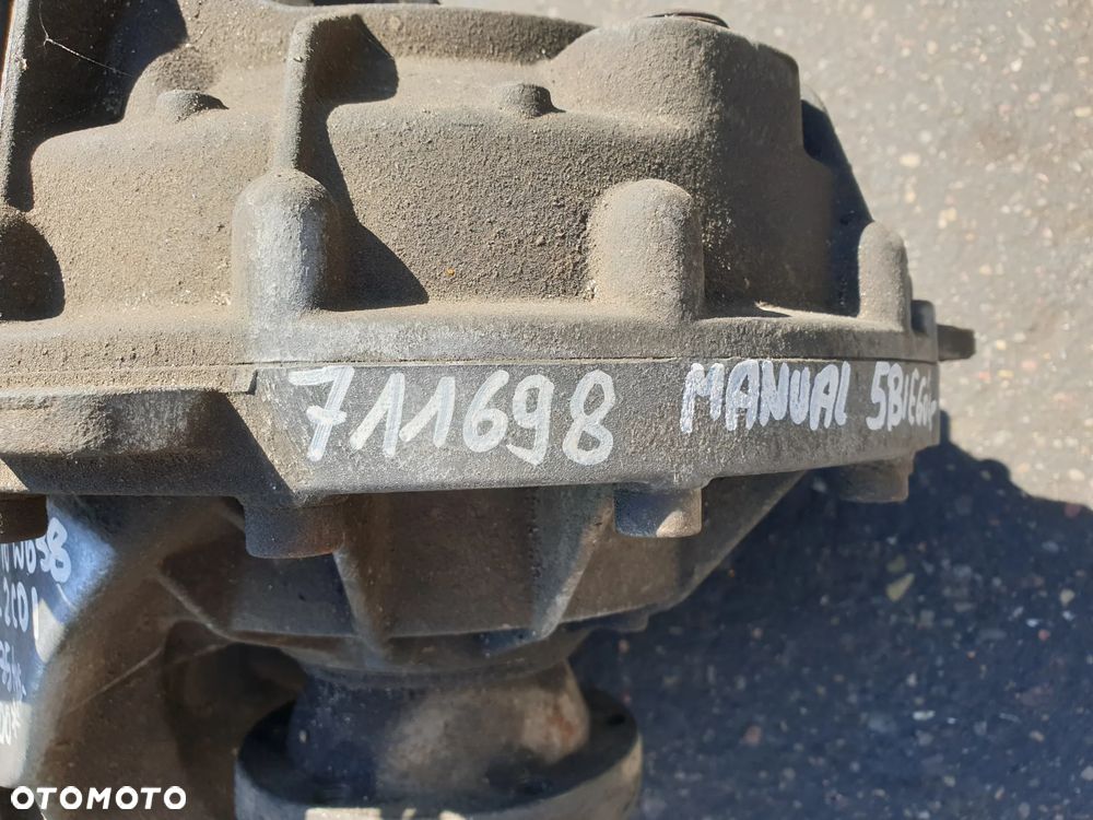 SKRZYNIA BIEGÓW 711698 MANUALNA 5-BIEGOWA MERCEDES VITO W638 2.2 CDI - 6