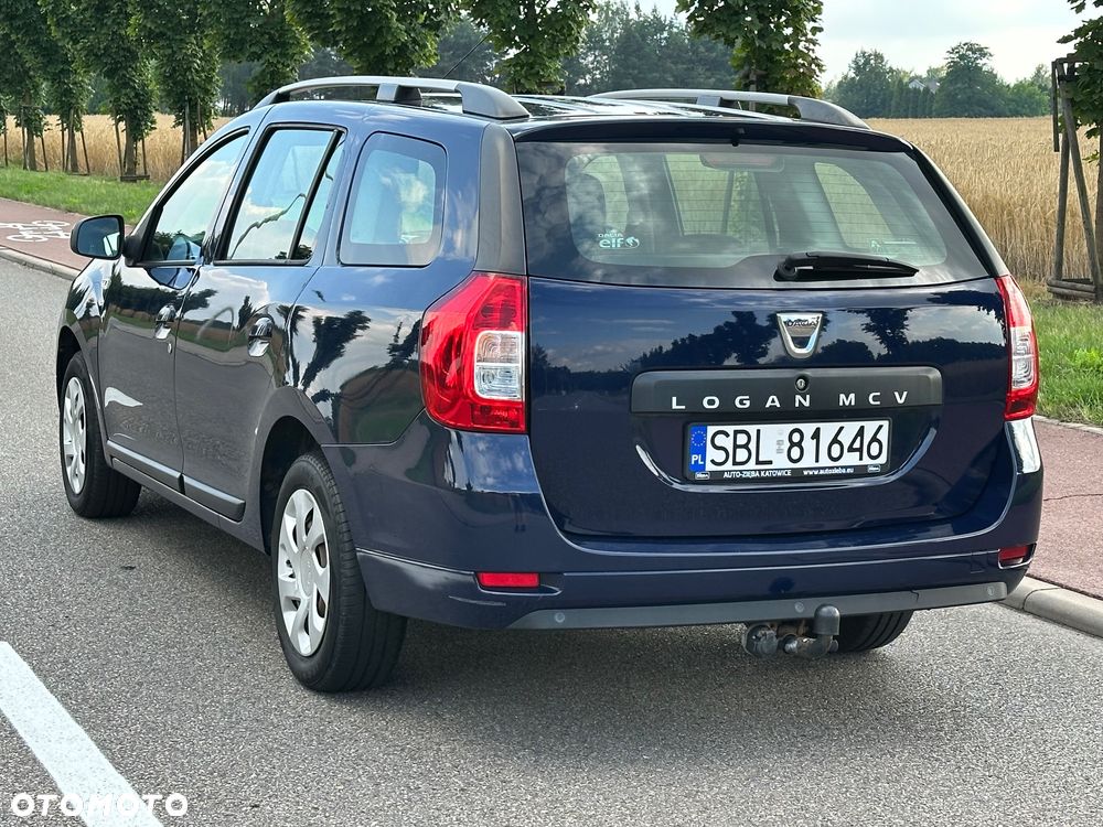 Dacia Logan 1.2 16V Laureate - 9