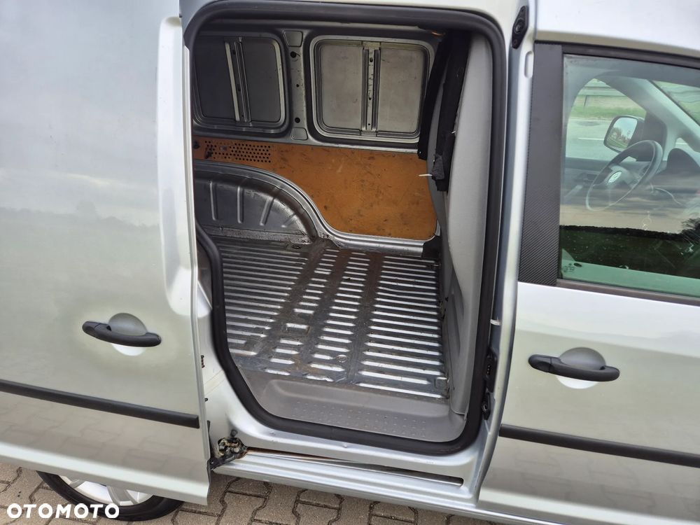 Volkswagen CADDY - 11