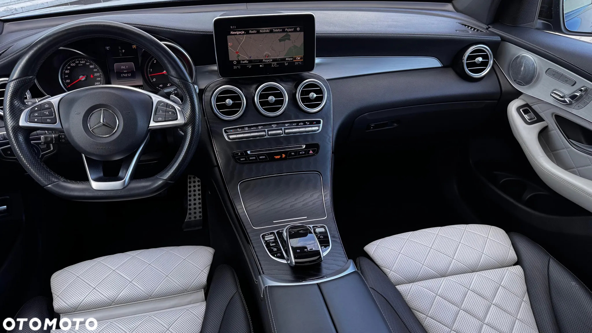 Mercedes-Benz GLC 350 d Coupe 4Matic 9G-TRONIC AMG Line - 11